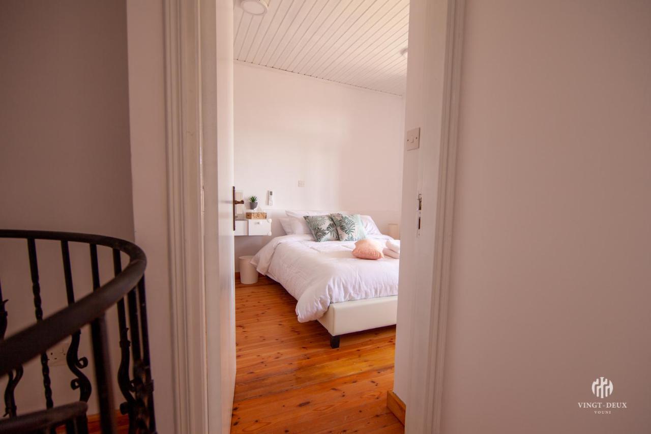 Vingt-deux 22 Tatil Evi